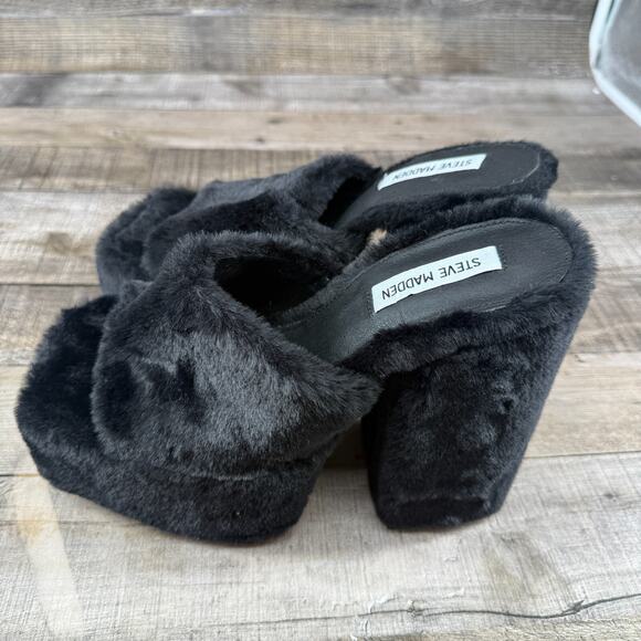 Steve Madden Chunky Faux Fur Heels Size 9.5M - Picture 6 of 8